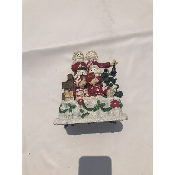 Vintage Christmas Around the World Music Box Magnetic Flossie Family Singers - Picture 3 of 8